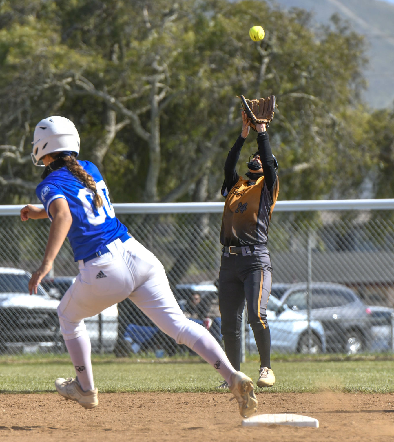 050721 CHS LHS softball 04.JPG